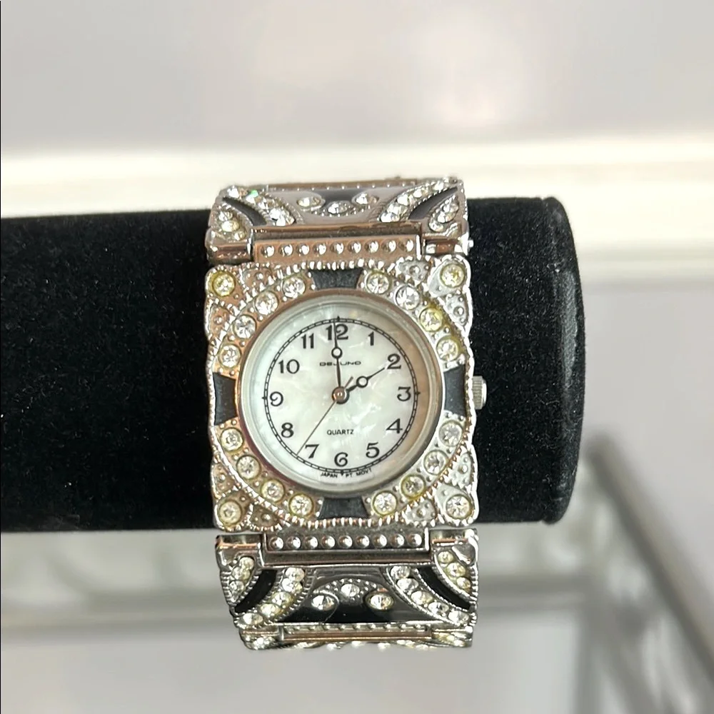 Vintage Dejuno Art Deco silver and black sparkly wide metal quartz watch